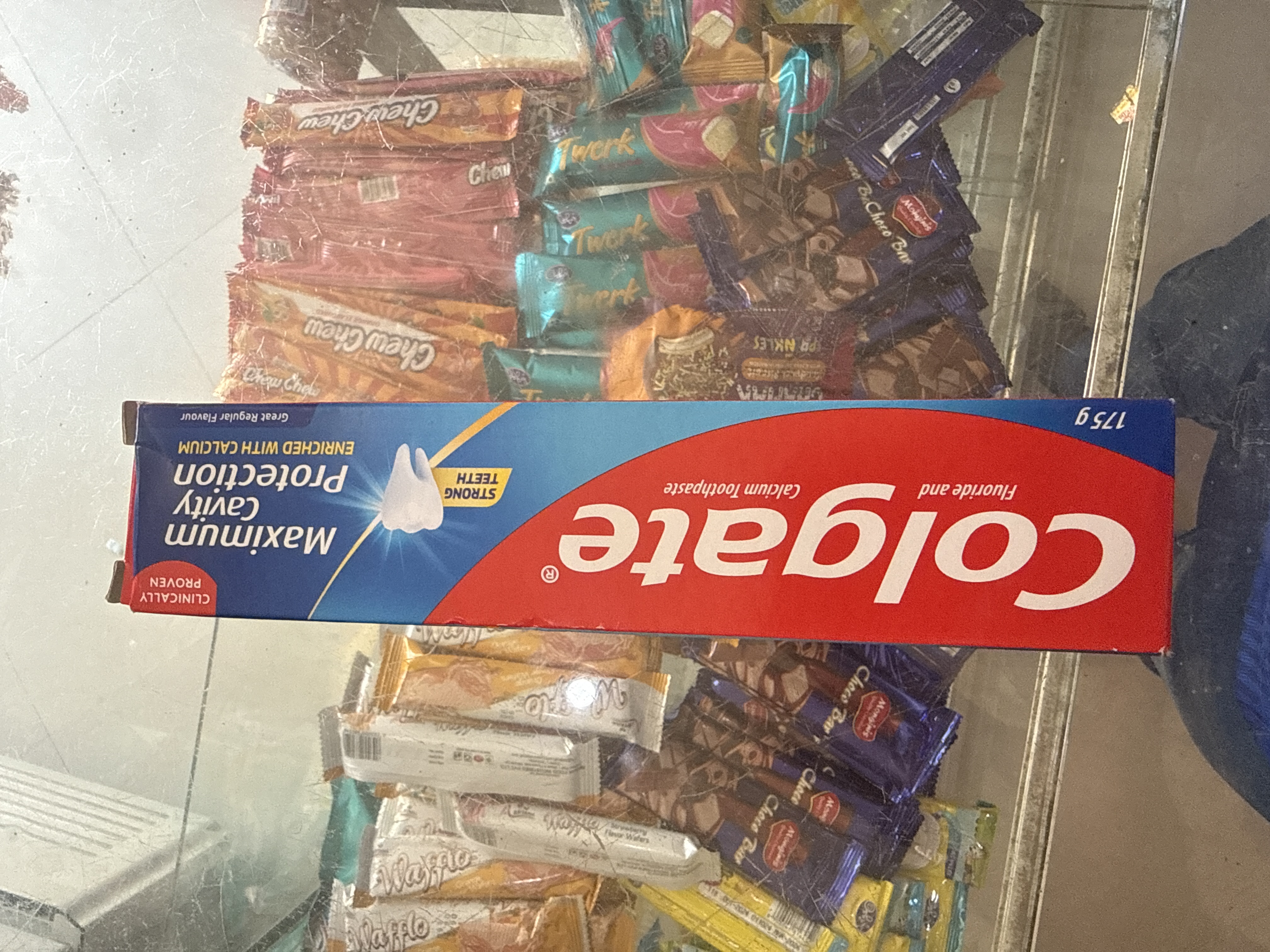 Dawa ya Meno-Colgate Maximum cavity protection 175gm